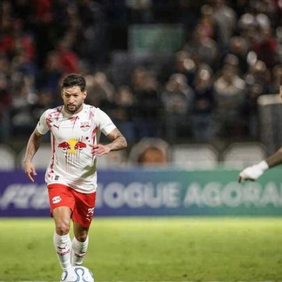 Bragantino fica com um a menos e perde gol nos acréscimos diante do River Plate