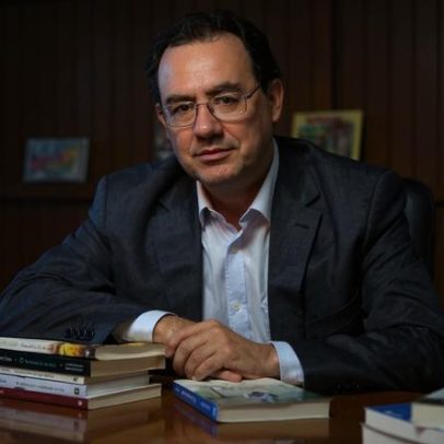 O país da autoajuda: impacto cultural e econômico do setor