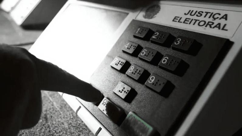 Autoridades pedem mudanças urgentes no sistema eleitoral