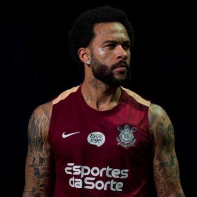 Marcelo Paz indica caminho para renovação de Memphis Depay no Corinthians