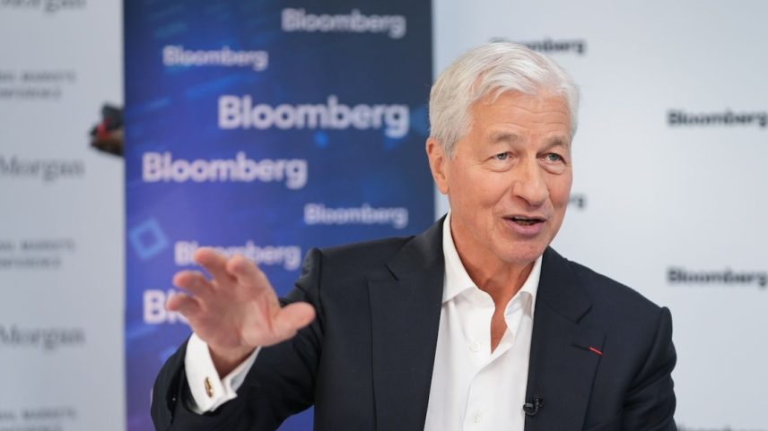 Interesse do CEO por políticas públicas é notório, e especula-se há décadas que ele poderia assumir um cargo no governo (Foto: Nathan Laine/Bloomberg)