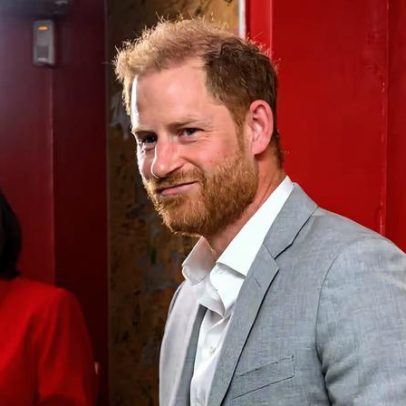 Príncipe Harry faz segunda visita surpresa à Ucrânia durante a guerra
