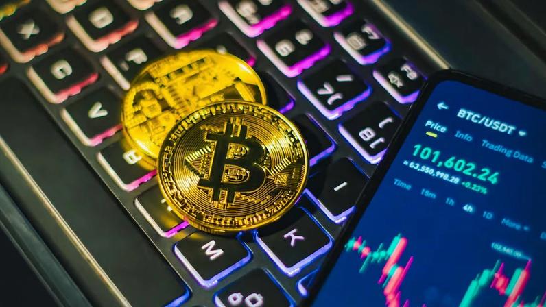 Hackers ligados à Coreia do Norte roubam quase R$ 1,5 bilhão em criptomoedas