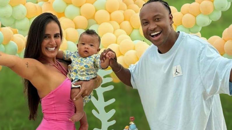Thiaguinho comemora 7 meses do bebê com festa temática