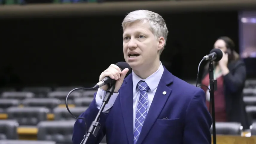 Deputado Van Hattem garante: só se candidata no NOVO ao Senado se votar Impeachment. (Foto: Kayo Magalhaes)