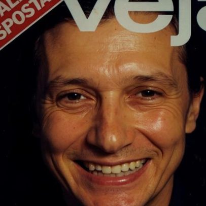 Roberto Carlos comemora 85 anos, o Rei da música brasileira