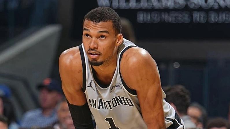 Victor Wembanyama continua líder na corrida ao MVP da NBA