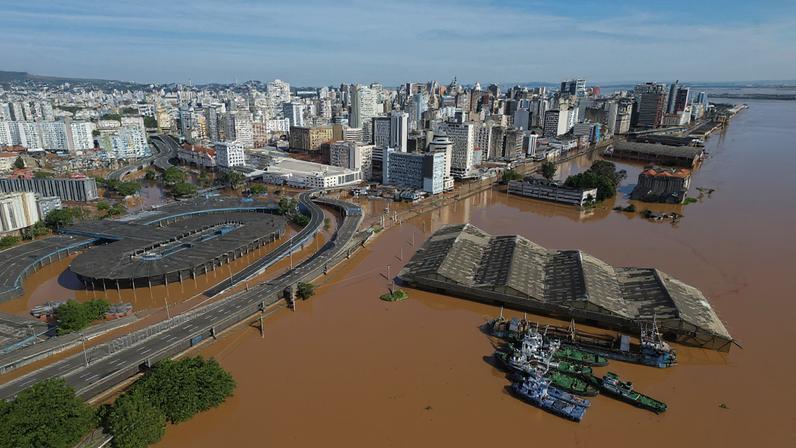 Vista aérea RS - Estado de calamidade pública após enchentes causadas pela forte chuva atingiram o estado brasileiro do Rio Grande do Sul RS - Metrópoles