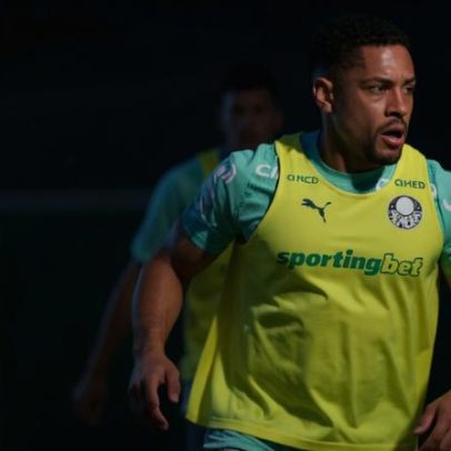 Palmeiras se reapresenta; Vítor Roque treina em tempo integral com o grupo