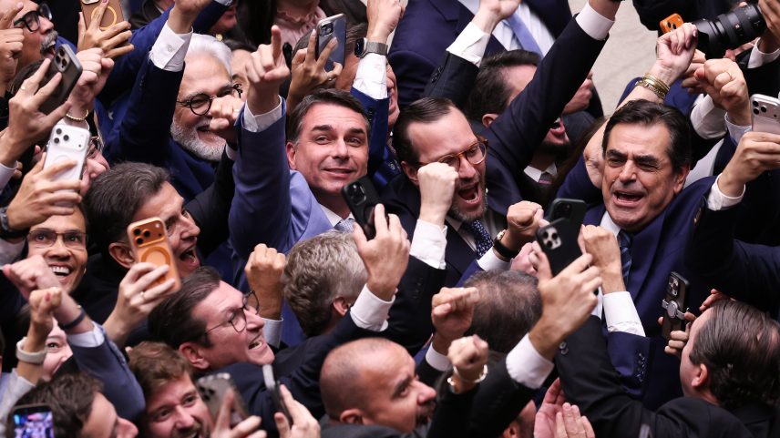 Dosimetria e abre caminho para revisão de penas de condenados pelos atos de 8 de janeiro