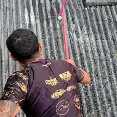 Canetas emagrecedoras são atiradas em telhado durante operação contra venda ilegal