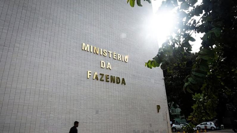 Os fundamentos econômicos do país e o volume de reservas internacionais reduziram vulnerabilidades que antes limitavam essa estratégia, disse o secretário do Tesouro Nacional (Foto: Arthur Menescal/Bloomberg)