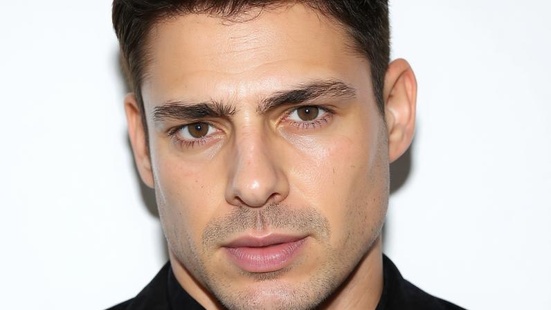 Cauã Reymond surge com filha e semelhança que chama atenção