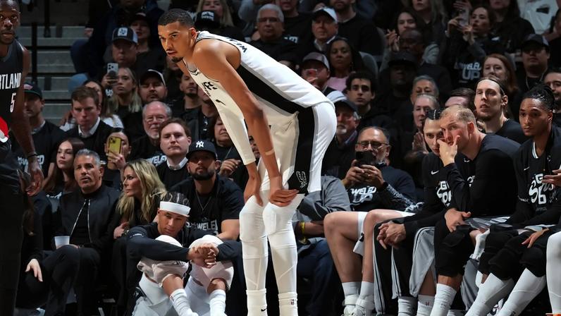 Portland Trail Blazers v San Antonio Spurs - Game Two (Foto: Garrabrant/NBAE via Getty Images/AFP (Photo by Jesse D. Garrabrant / NBAE / Getty Images / Getty Images via AFP)