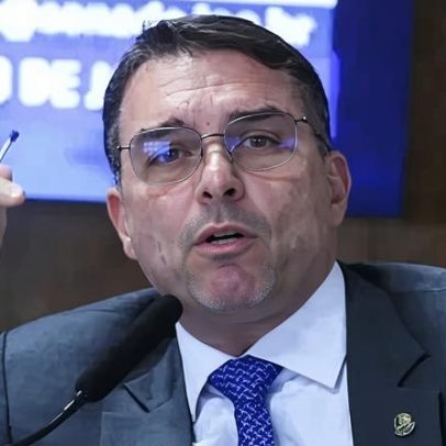 Flávio Bolsonaro diz que filme da minha vida mostra que não é radical