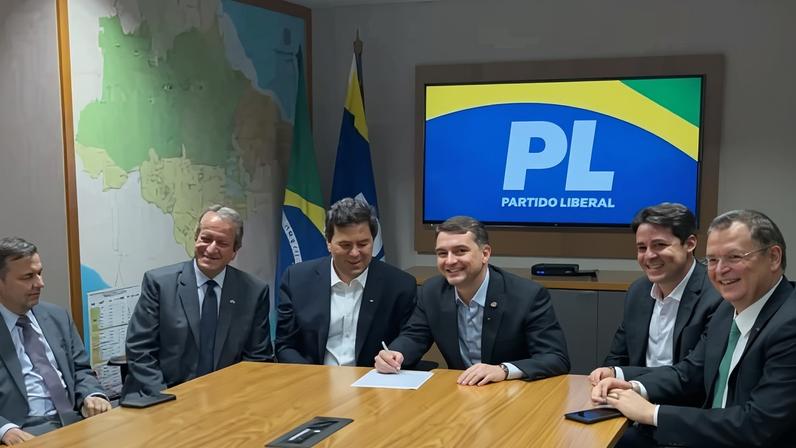Mendonça Filho de filia ao PL