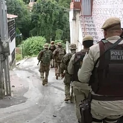 Policiais são baleados e suspeitos mortos em caso de reféns na Bahia