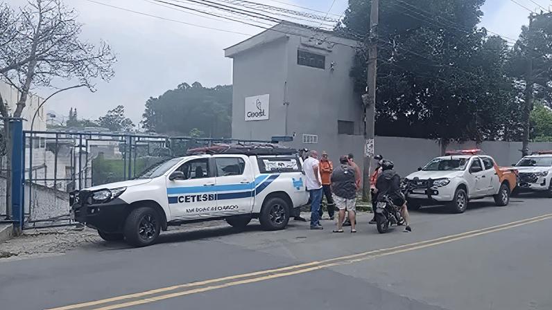 Substância é utilizada em resinas e possui forte odor.