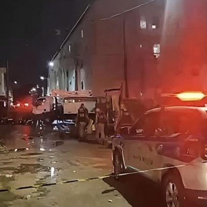 Desabamento de casarão no centro de Recife deixa duas mortes