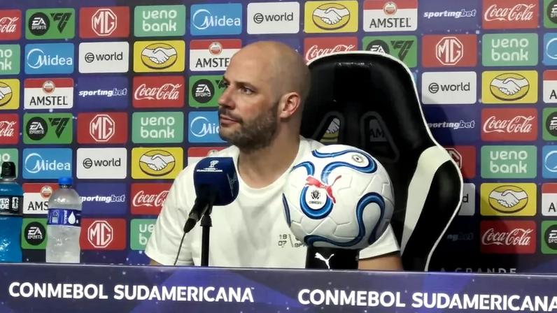 Franclim Carvalho em entrevista coletiva após jogo do Botafogo (Foto: Vítor Silva/Botafogo)