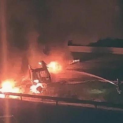 Carreta pega fogo e trecho do Rodoanel na Grande SP fica interditado