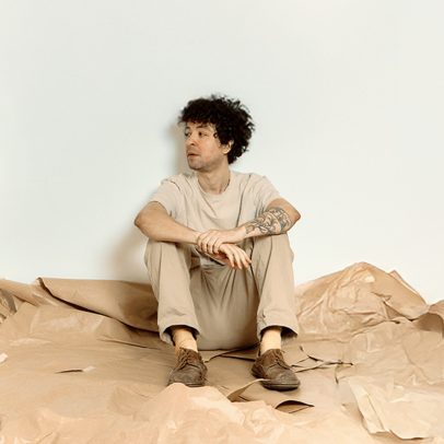 Nova MPB, teatro e talk show agitam a programação da semana em São Paulo