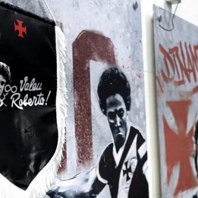 Vasco homenageia Roberto Dinamite em São Januário durante jogo com São Paulo