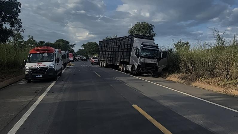 Acidente ocorreu na manhã desta terça-feira (21), no km 60 da BR-020, próximo ao distrito do Bezerra