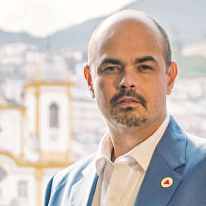 Governador de Minas afirma que PT é adversário político
