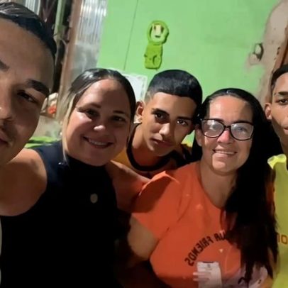 Exilada do 8/1 envia carta de desabafo ao Brasil