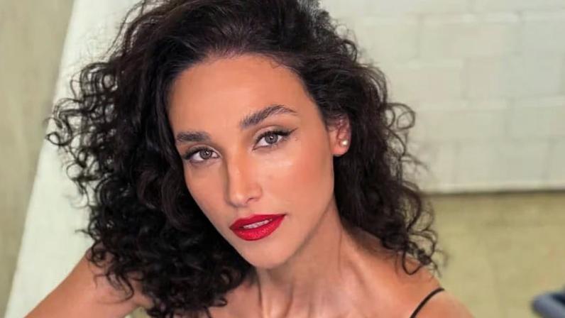 Débora Nascimento festeja os 8 anos da filha
