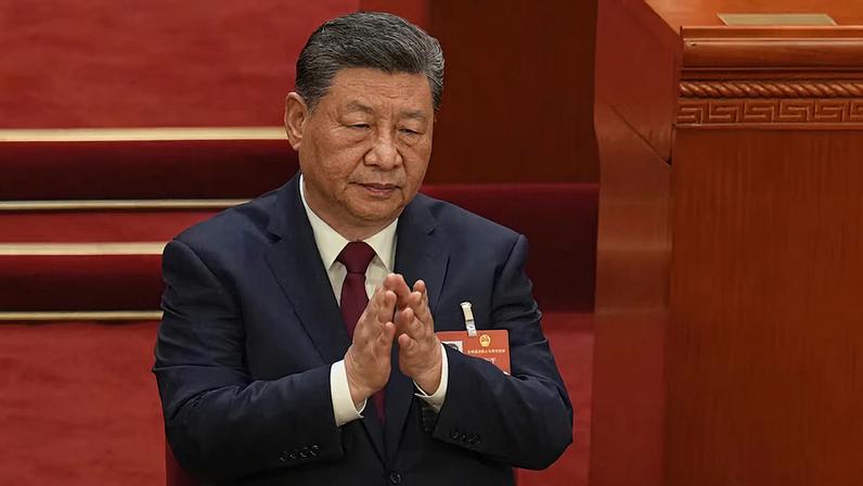 O presidente da China, Xi Jinping, participa de uma sessão do Congresso Nacional do Povo, em Pequim