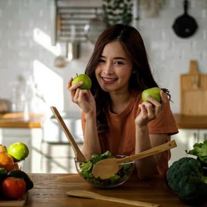 10 alimentos que ajudam a potencializar a desintoxicação do fígado