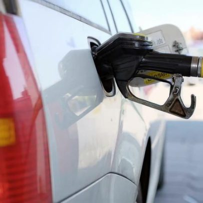 Gasolina e etanol ficam mais baratos em julho, aponta IPTL