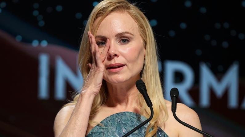 Nicole Kidman soube da morte da mãe minutos antes de ganhar prêmio no festival