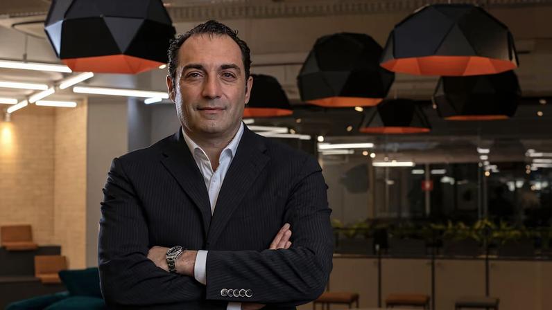 Stellantis antecipa produção no Brasil de carros Leapmotor com motor flex