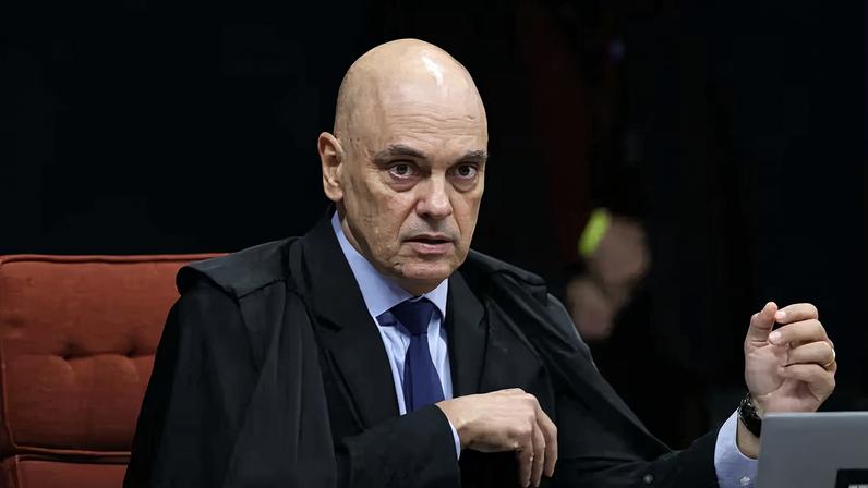 Moraes foi apontado pela Polícia Federal como próximo de Vorcaro, que pretende fazer uma delação