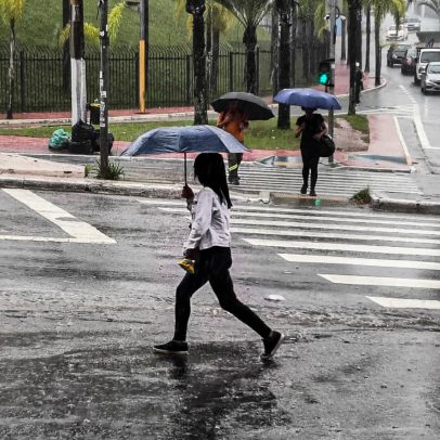 Inmet emite alerta de tempestades em grande parte do Brasil até terça-feira