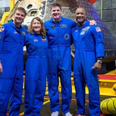 Astronautas da Artemis 2 falam pela primeira vez após o pouso