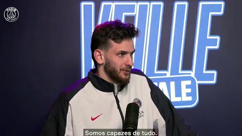 Kvaratskhelia revela motivação extra antes de duelo com o Bayern