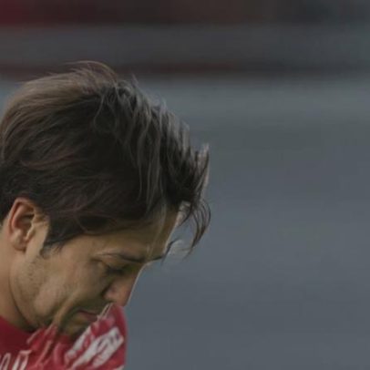 Nagoya Grampus vs Avispa Fukuoka: pênalti convertido por Yudai Kimura