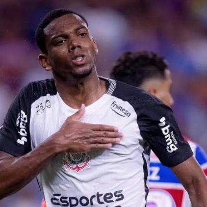 Milan encerra negociação pela compra de André, do Corinthians