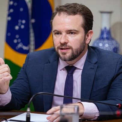 Durigan assume Fazenda sob pressão fiscal, herdando desafios de Haddad