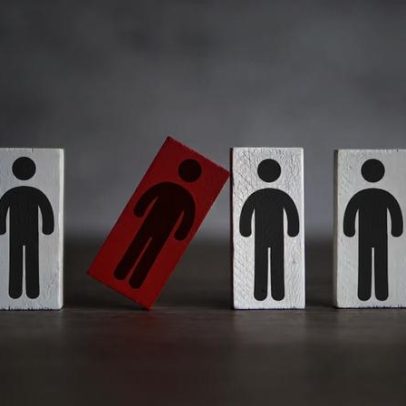 Relações sociais negativas afetam a saúde e aceleram o envelhecimento