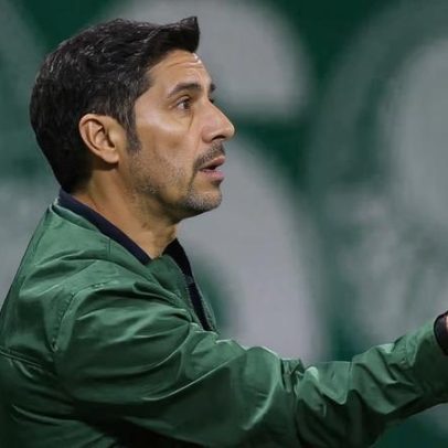 Abel Ferreira é denunciado pelo STJD por expulsão em dois jogos do Palmeiras