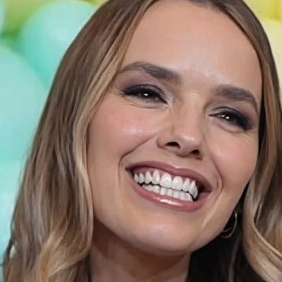 Thaeme mostra festa de 7 anos da filha mais velha