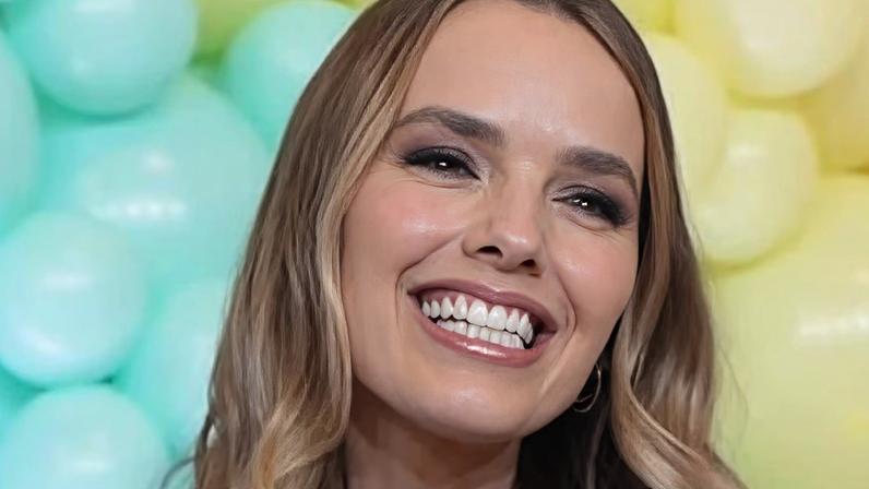 Thaeme mostra festa de 7 anos da filha mais velha