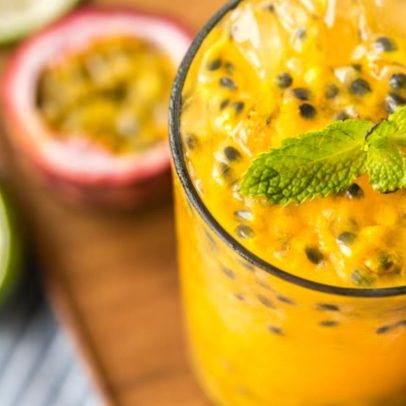 Shake de manga com maracujá: aprenda a preparar bebida refrescante e nutritiva