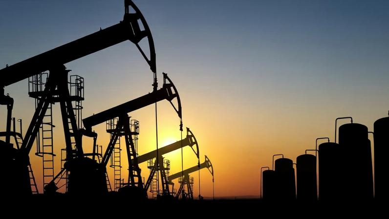 Petrodólar em xeque: acordo dos anos 70 ainda influencia carteiras