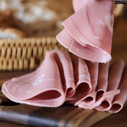 Chef italiano explica a diferença entre charcutaria e salumeria